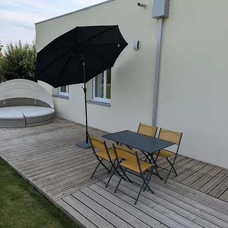 펜션 Maison De Raffinee Avec Terrasse Et Piscine Partagee - Fr-1-589-837 *