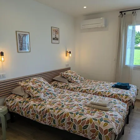 컨트리하우스 Maison De Raffinee Avec Terrasse Et Piscine Partagee - Fr-1-589-837 *